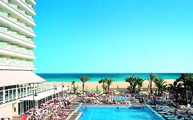 Hotel Riu Oliva Beach Resort